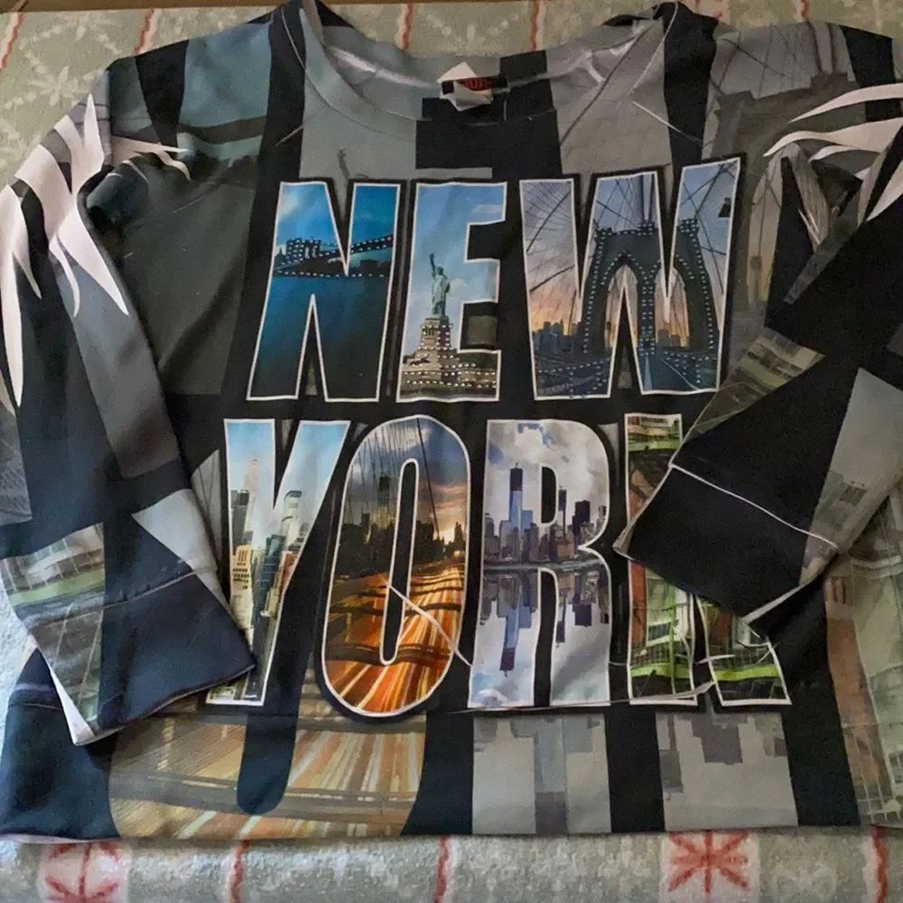 Blush New York Top sz. S